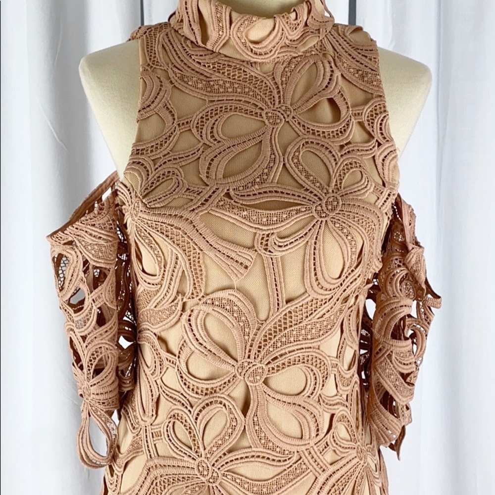REVOLVE ELLIATT Sight Dress Overlay Bow Lace - Picture 3 of 8